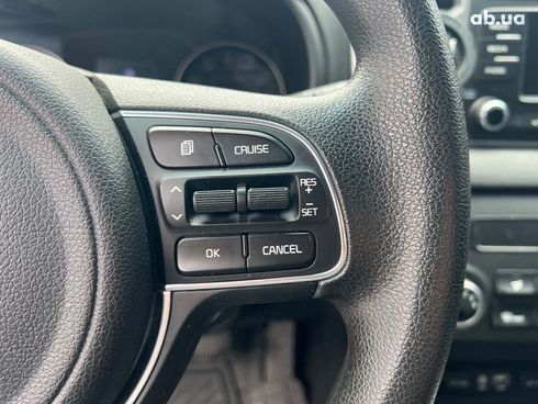 Kia Sportage 2018 серый - фото 35