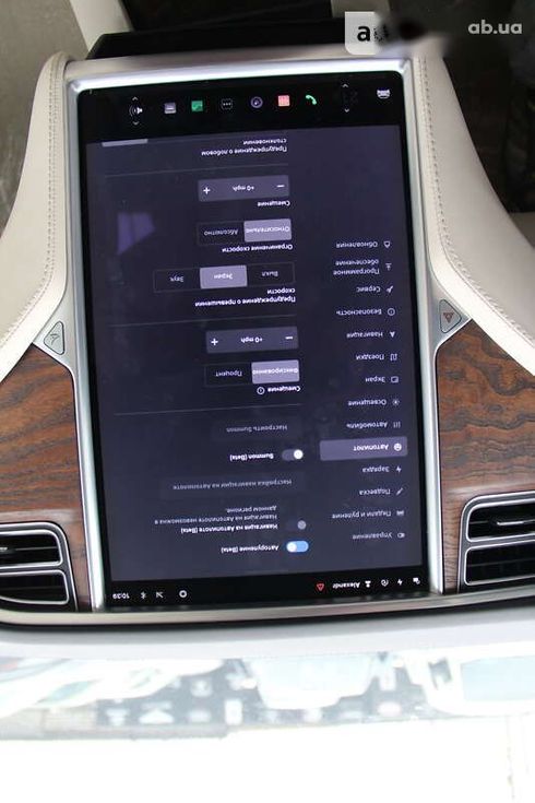 Tesla Model S 2017 - фото 29