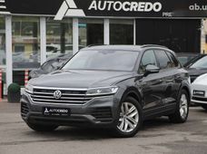 Продаж вживаних Volkswagen Touareg 2019 року в Харкові - купити на Автобазарі