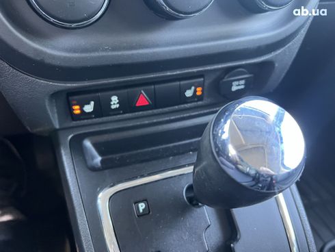 Jeep Patriot 2016 красный - фото 10