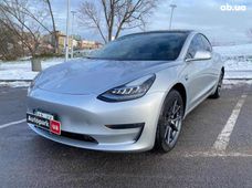 Электромобіль Тесла Model 3 2018 року б/у - купити на Автобазарі