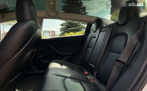 Tesla Model 3 2023 - фото 11