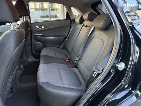 Hyundai Kona Electric 2022 - фото 9