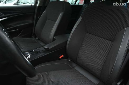Opel Insignia 2016 - фото 28