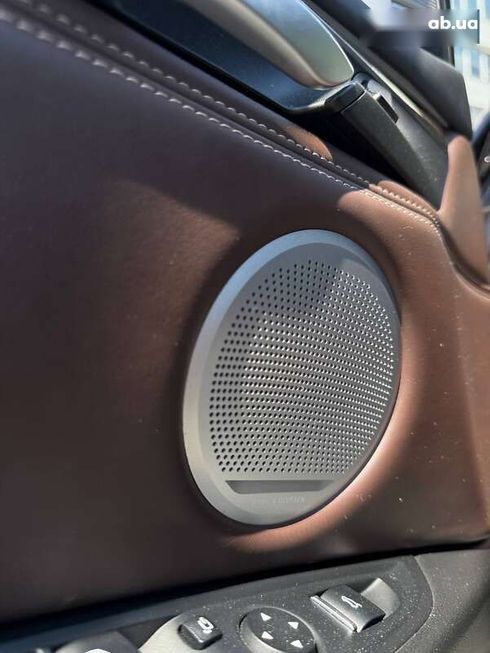 BMW X5 2016 - фото 14