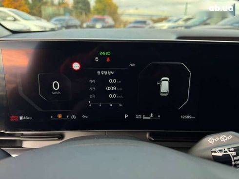 Kia Carnival 2024 - фото 19