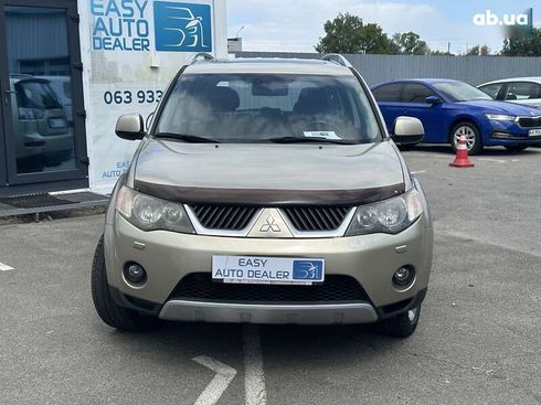 Mitsubishi Outlander 2009 - фото 2