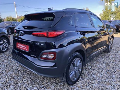 Hyundai Kona Electric 2021 - фото 16