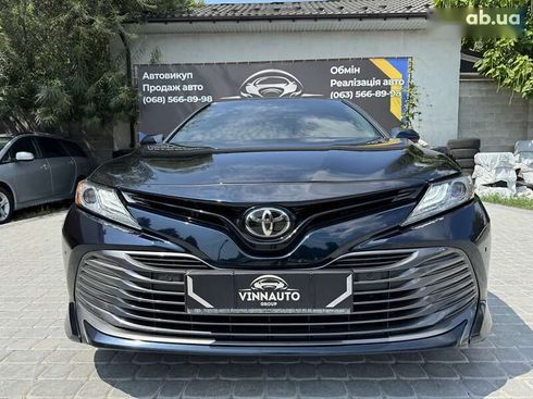 Toyota Camry 2018 - фото 6