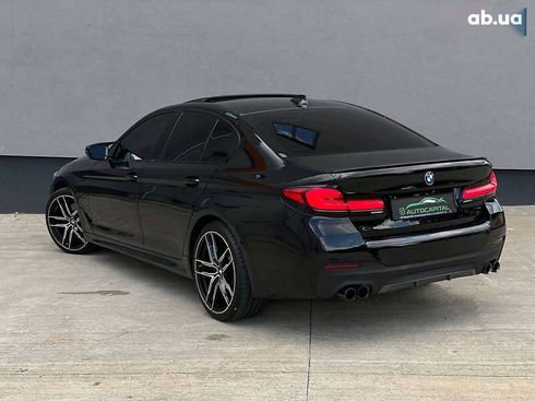 BMW 5 серия 2018 - фото 19