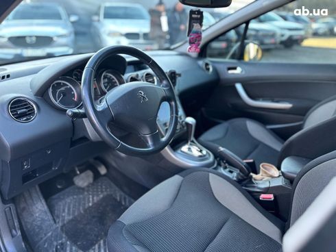 Peugeot 308 2011 черный - фото 44