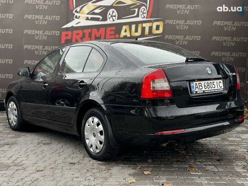 Skoda Octavia 2011 - фото 15