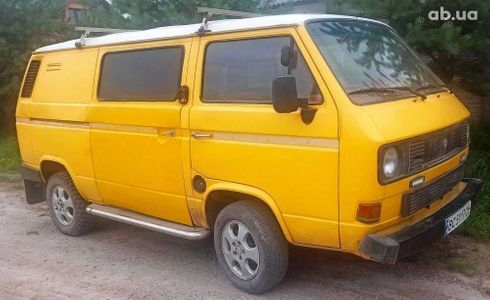 Volkswagen Transporter 1987 желтый - фото 3