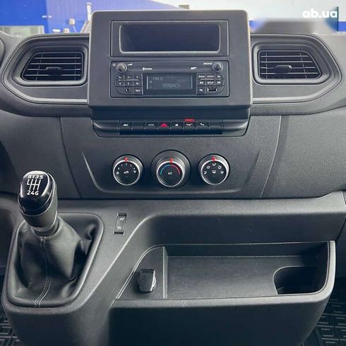 Renault Master 2020 - фото 27
