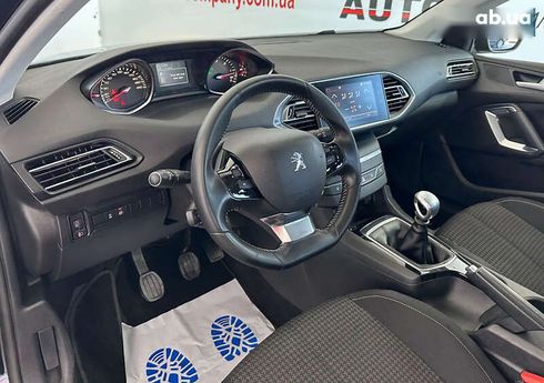 Peugeot 308 2019 - фото 7