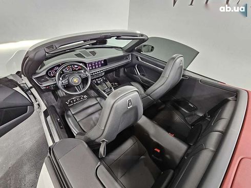 Porsche 911 2020 - фото 17