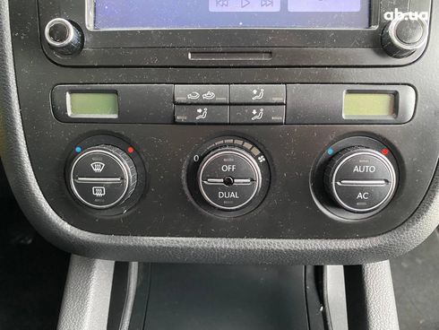 Volkswagen Jetta 2008 серый - фото 49