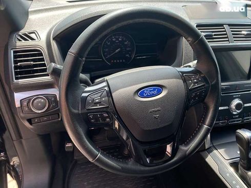 Ford Explorer 2018 - фото 13