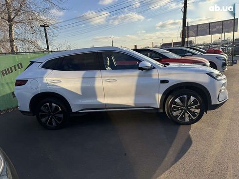 BYD Song Plus 2025 - фото 9