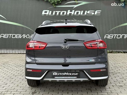 Kia Niro 2017 - фото 18