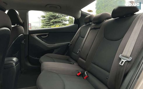 Hyundai Elantra 2013 - фото 10