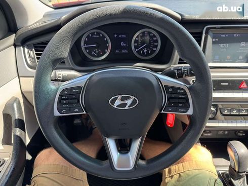 Hyundai Sonata 2019 - фото 24