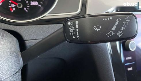 Volkswagen Passat 2020 - фото 17