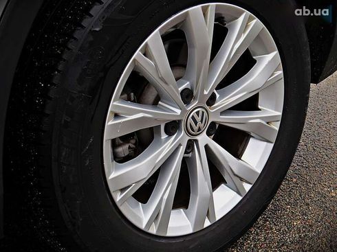 Volkswagen Tiguan 2020 - фото 5