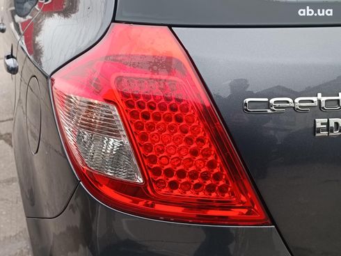 Kia Cee'd 2009 серый - фото 10