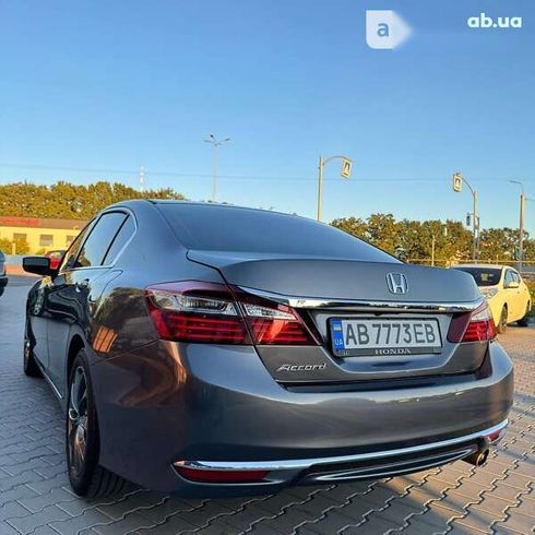 Honda Accord 2016 - фото 10