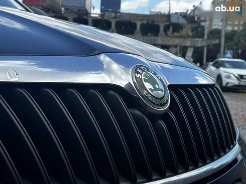 Skoda Octavia 2012 - фото 16
