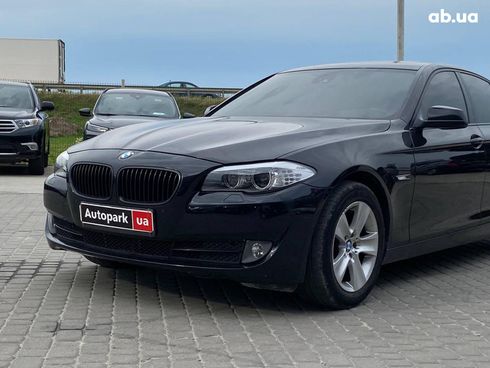 BMW 5 серия 2011 черный - фото 11