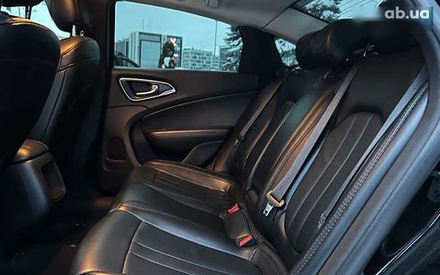 Chrysler 200 2016 - фото 16
