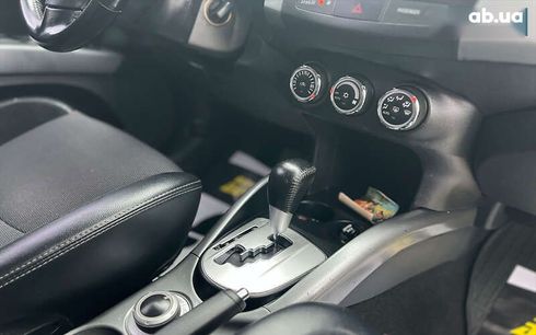 Mitsubishi Outlander 2013 - фото 24