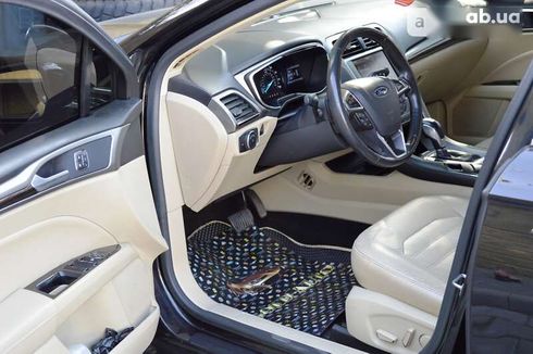 Ford Fusion 2013 - фото 17