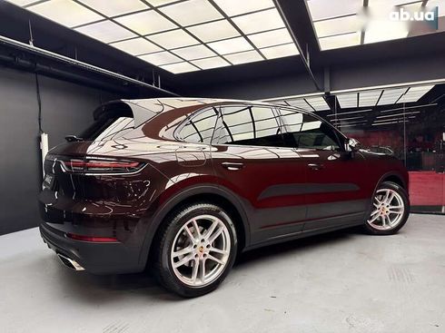 Porsche Cayenne 2020 - фото 20