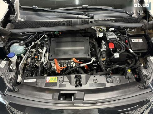 Peugeot e-2008 2020 - фото 21