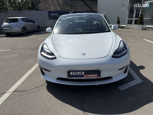 Tesla Model 3 2019 - фото 8