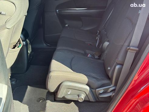 Dodge Journey 2018 красный - фото 21