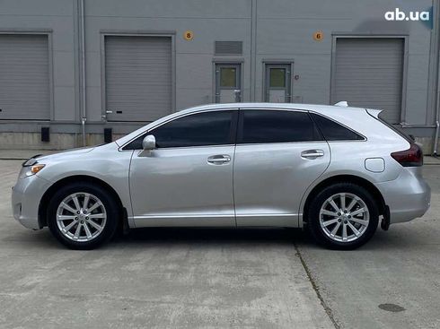 Toyota Venza 2010 - фото 16