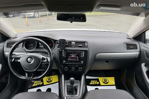 Volkswagen Jetta 2016 - фото 16