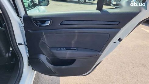 Renault Megane 2020 - фото 30