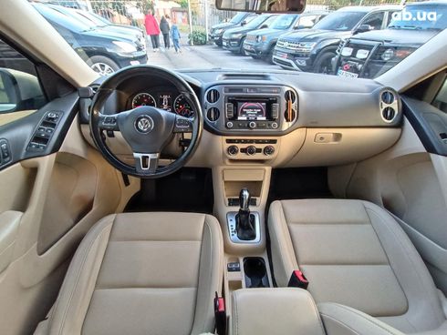 Volkswagen Tiguan 2012 серый - фото 27