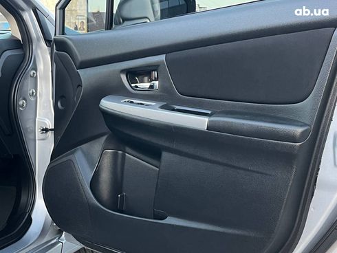 Subaru Impreza 2015 серый - фото 11