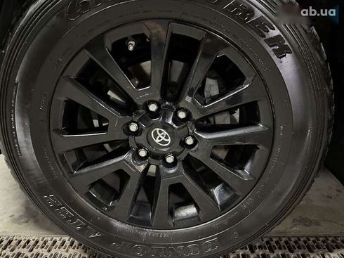 Toyota Land Cruiser Prado 2023 - фото 14