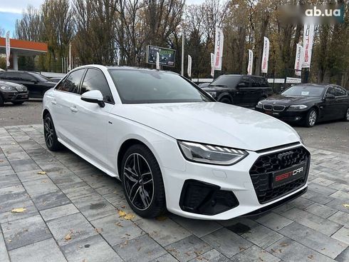 Audi A4 2019 - фото 12