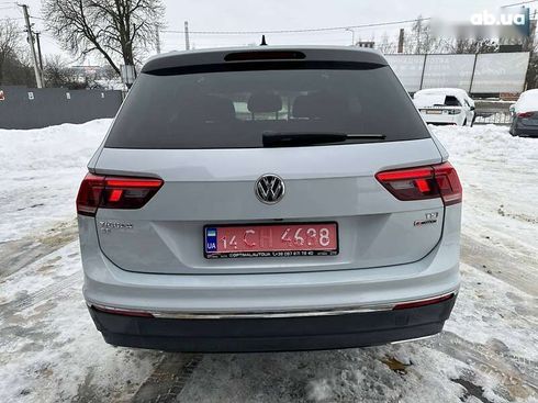 Volkswagen Tiguan 2018 - фото 9
