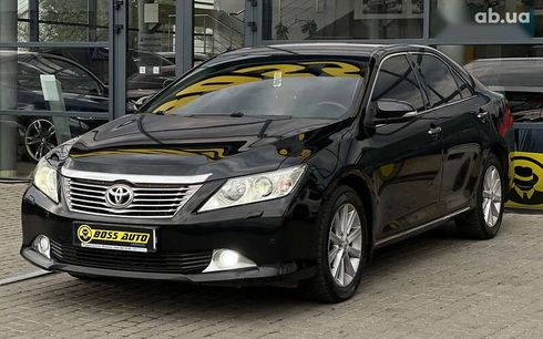 Toyota Camry 2013 - фото 3