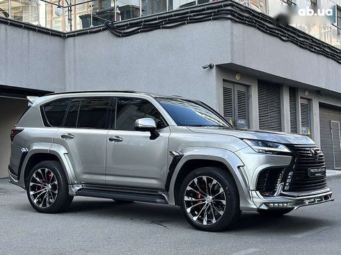 Lexus LX 2022 - фото 15