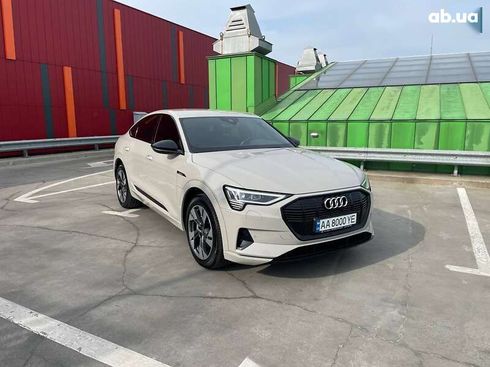 Audi E-Tron 2021 - фото 3